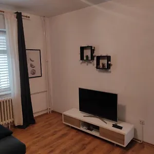 rezervirajte ovdje